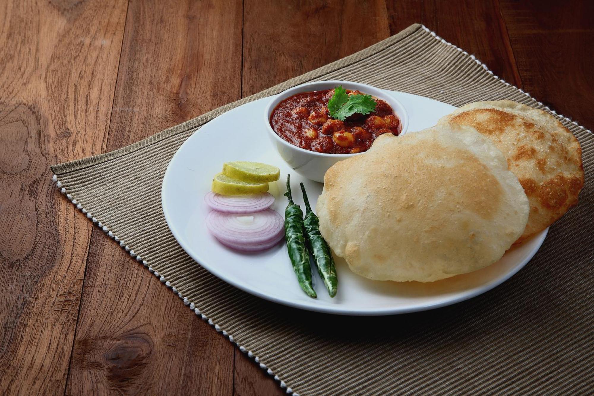 Oyo Flagship 81569 The Red Rose Inn New Delhi Bagian luar foto